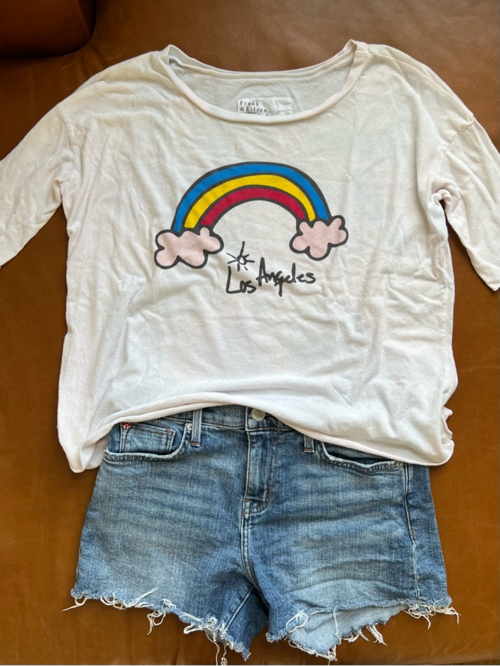 FRANK & EILEEN Los Angeles HTF Rainbow Tee, XS